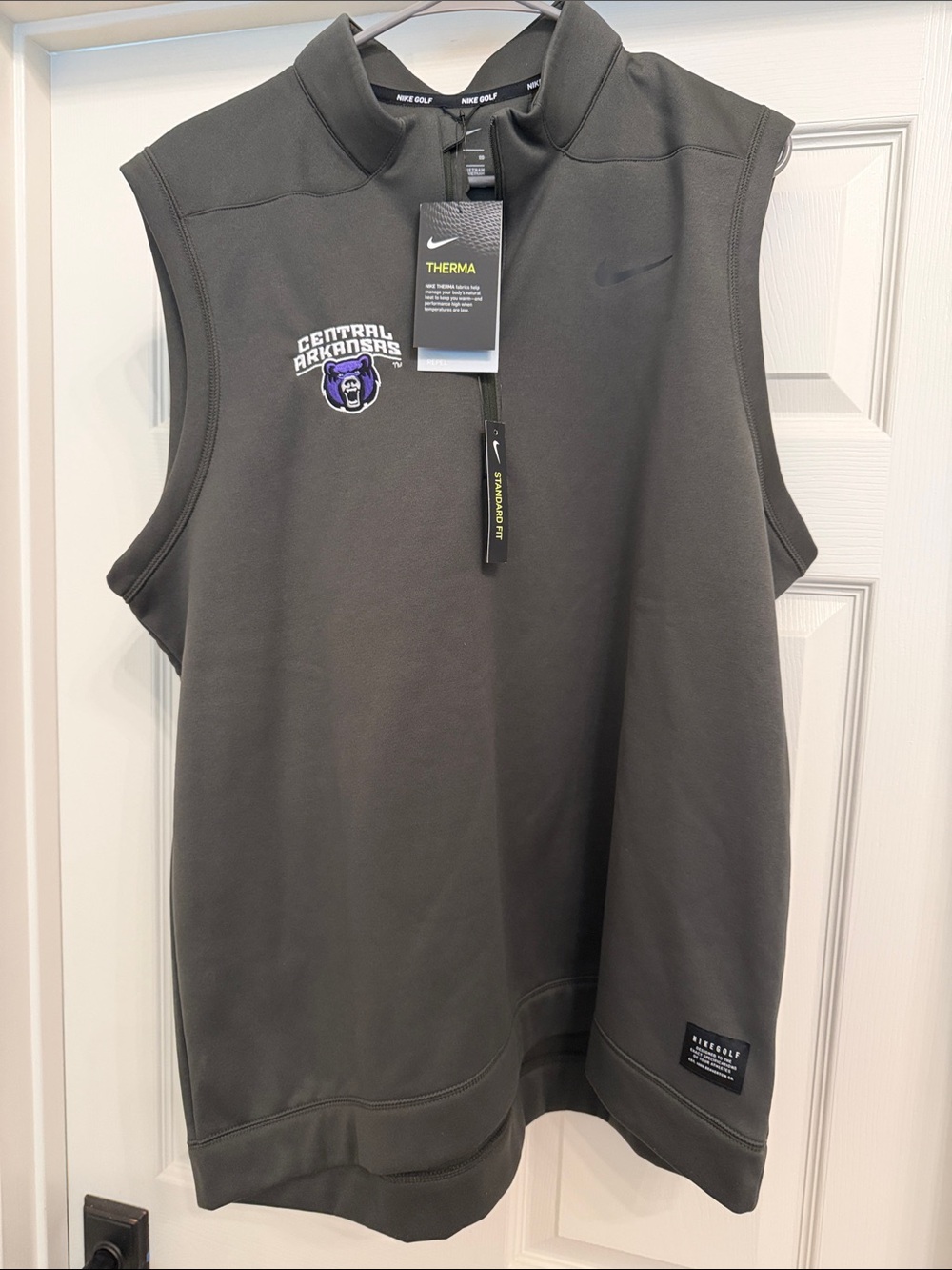Nike Golf Men’s Therma Vest University of Central Arkansas